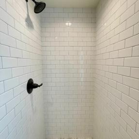 4511 West Ct-shower