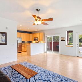 3684 Pinedale St - Dinning area
