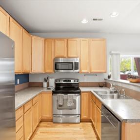 3684 Pinedale St - Kitchen view