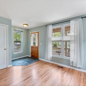2612 Thornbird Pl - Inside entrance