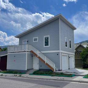 4461 West Ct - Outside view