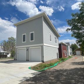 4461 West Ct -Side outside