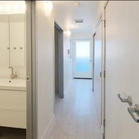 1637 Pearl Street Suite 303 - Bathroom