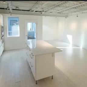 1637 Pearl Street Suite 303 - Kitchen island