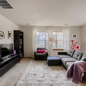 4185 47th St Unit G - Living Room