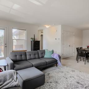 4185 47th St Unit G - Living Room