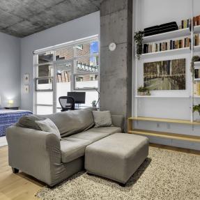 3601 Arapahoe Ave Unit 105 - Living room area