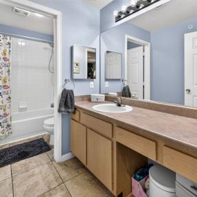 2510 Taft Drive Unit 300 Bathroom space