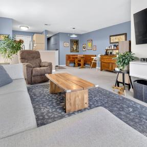 2510 Taft Drive Unit 300 Livingroom