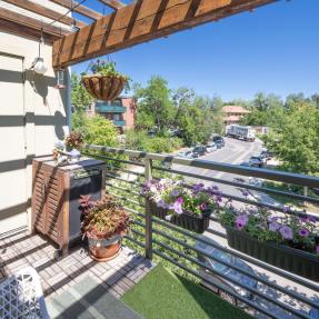 2510 Taft Drive Unit 300 Patio