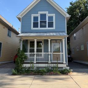 2616 Thornbird - Front