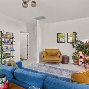 2630 Iris Avenue Unit A2 Living room space