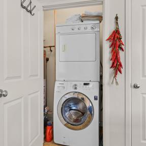 2630 Iris Avenue Unit A2 Washer and dryer