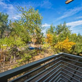 2510 Taft Dr 302 Balcony