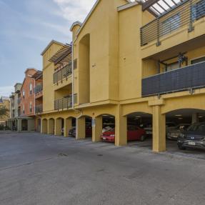 2510 Taft Dr 302 Building view