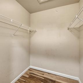 2510 Taft Dr 302 Closet